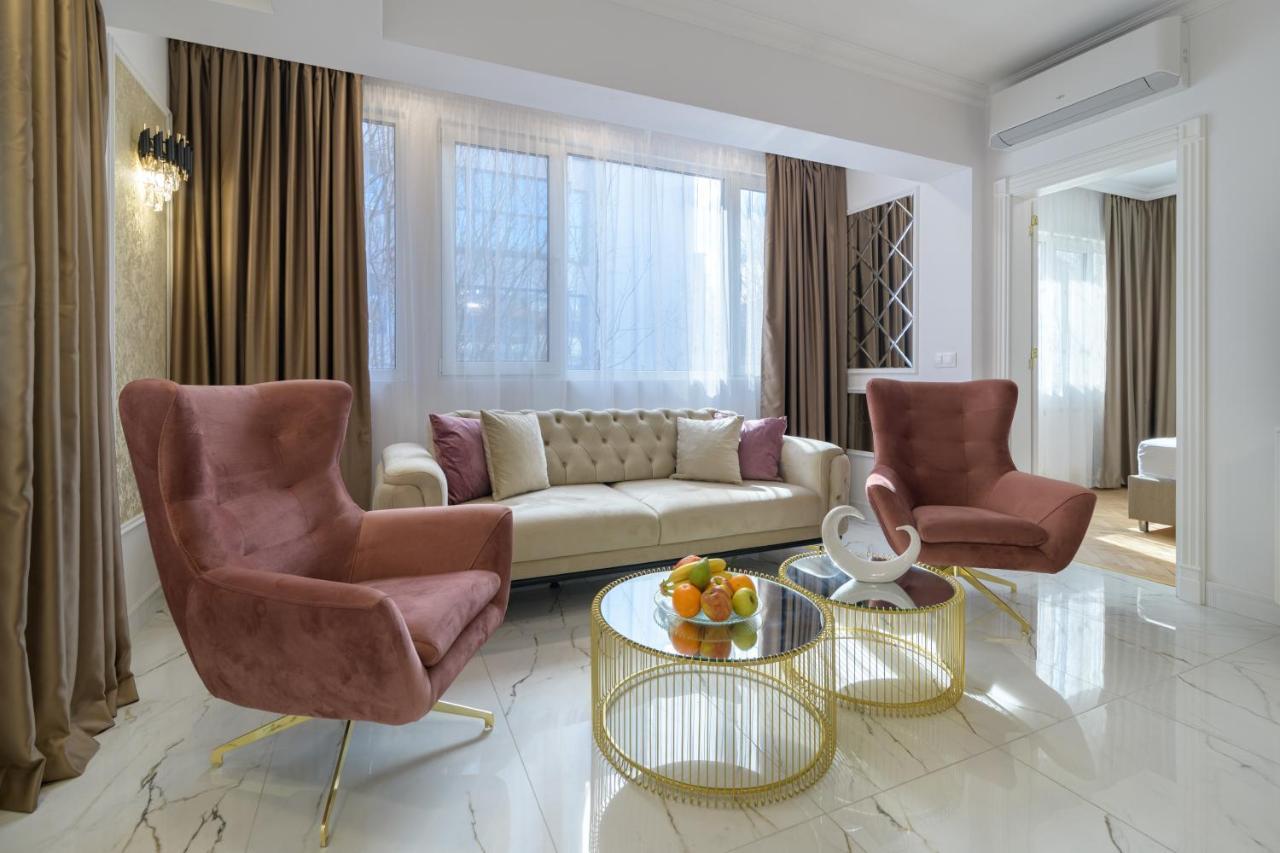Лукс На Море Luxury Apartment In Downtown With Garage Várna Kültér fotó